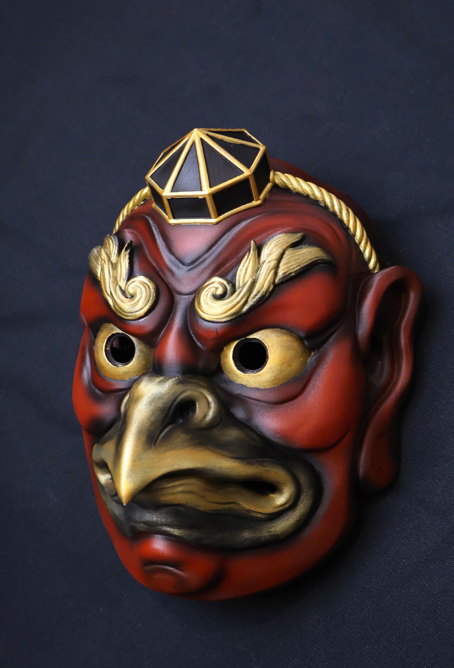 karasu tengu mask
