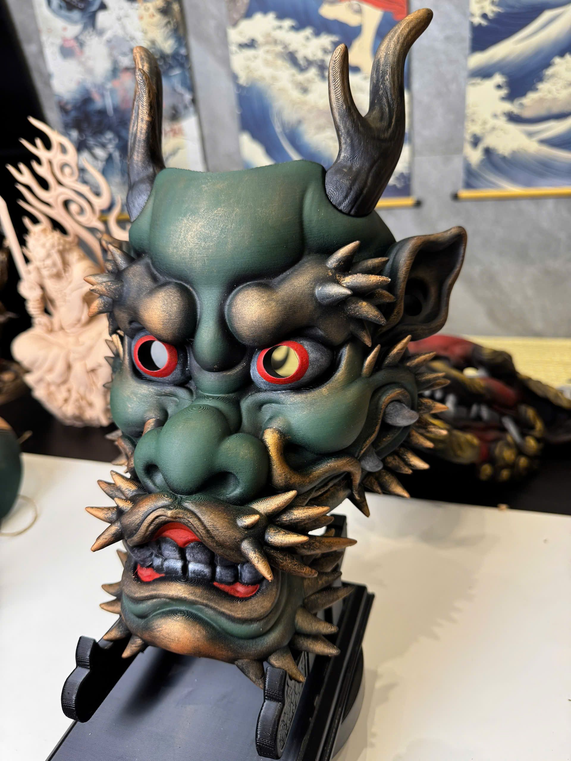 DRAGON MASK – MẶT NẠ RỒNG