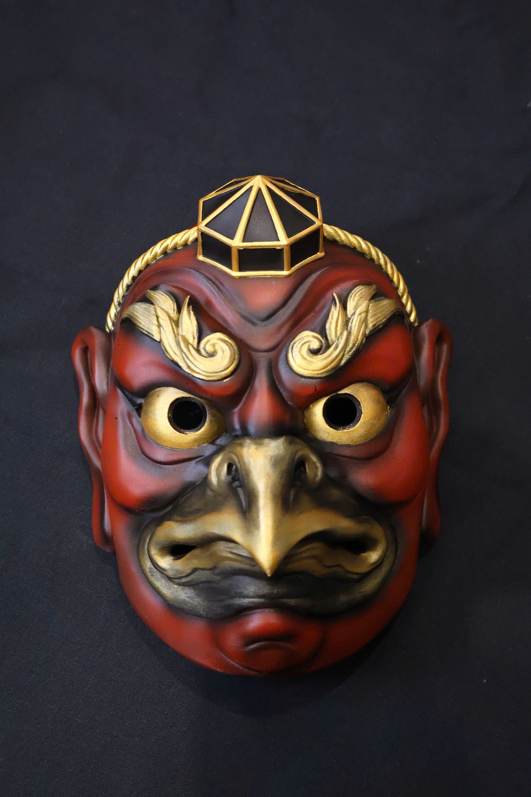 karasu tengu mask